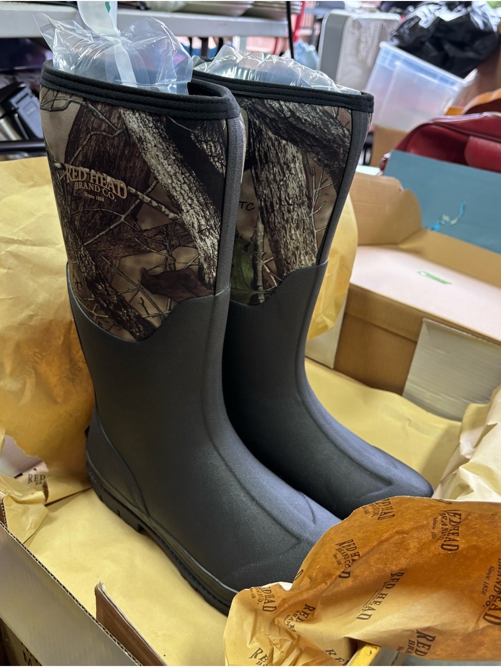 RedHead Men's Black and Brown Camo Waterproof Pull-On Boots